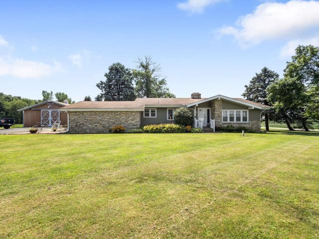 House for sale in Mishawaka, Indiana