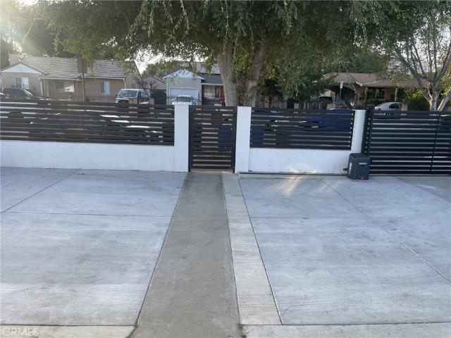 House for sale in Sylmar Neighborhood Council District, Canoga Park