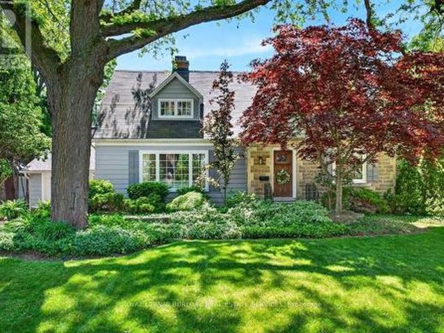 House for sale in Burlington, Ontario