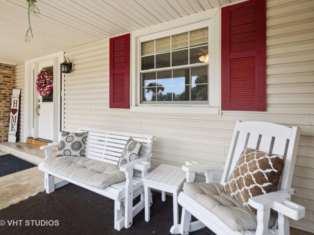 House for sale in Elk Grove Village