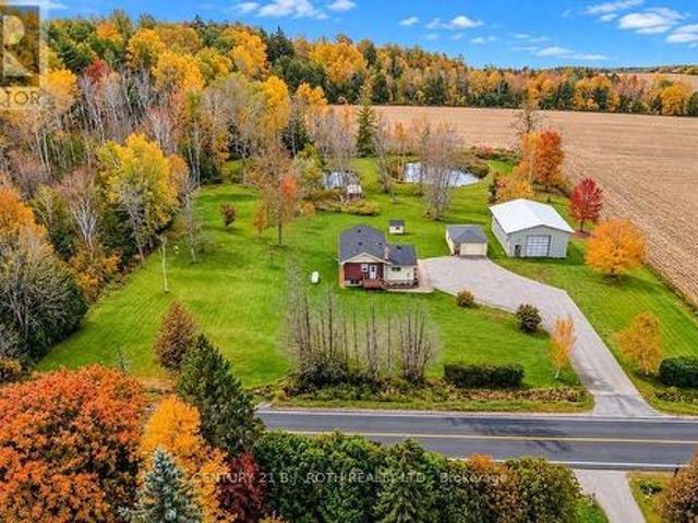 House for sale in Tay, Central Ontario
