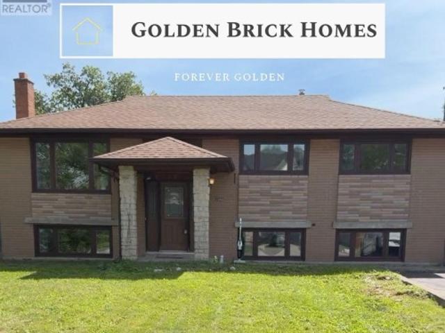 House for sale in Oakville, Ontario