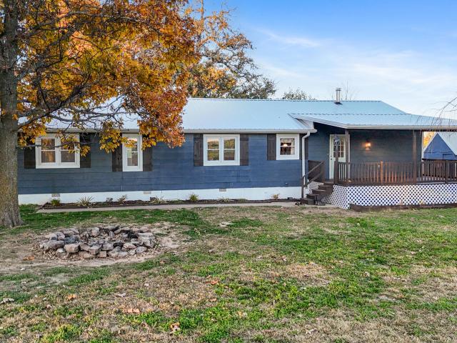 House for sale in Barry, Missouri