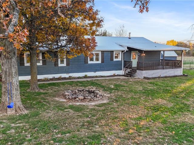 House for sale in Barry, Missouri