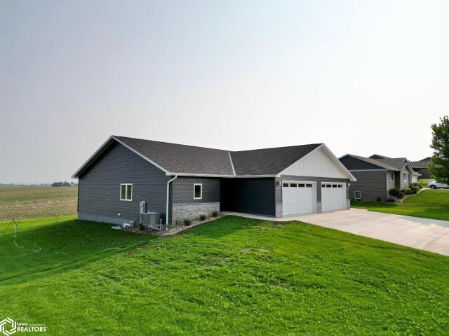 House for sale in Carroll, Iowa