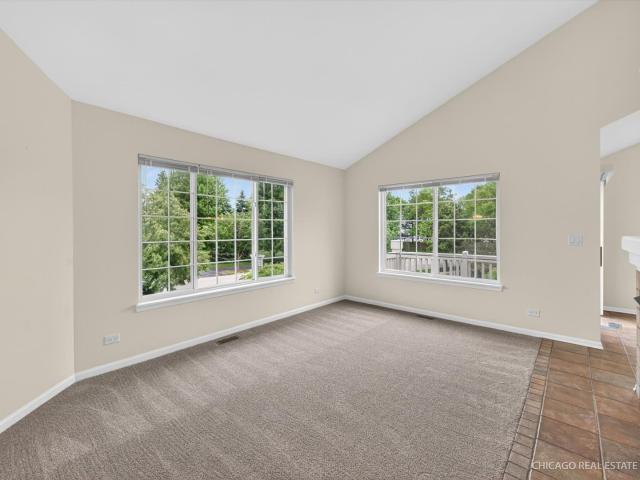 Property for rent in Mchenry, Illinois