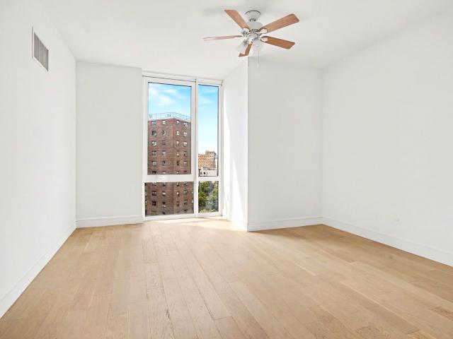 Property for rent in Arverne, New York