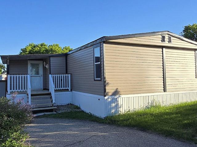 House for sale in Wedgewood, Alberta