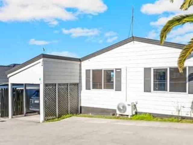 House for rent in Manurewa, Oroua County