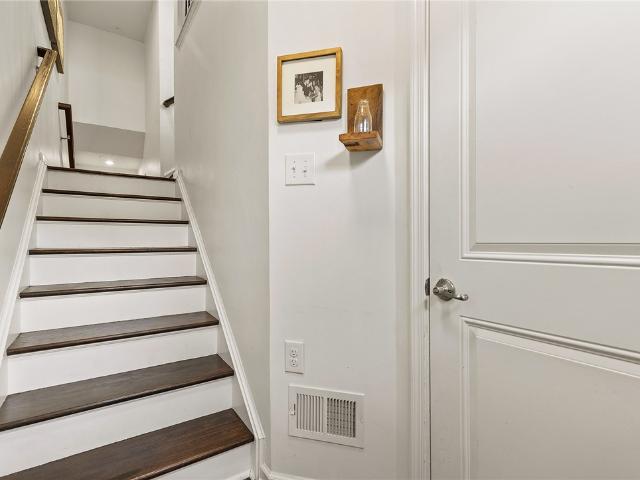 Townhouse for sale in Mc Kees Rocks