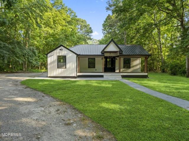 House for sale in Monmouth, New Jersey