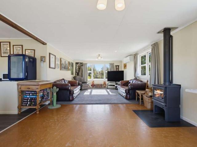 House for sale in Upper Moutere, Tasman