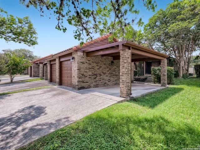 Townhouse for sale in San Antonio, Bexar County