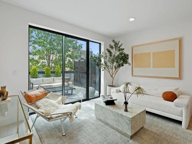 Condo for sale in Hudson, New Jersey