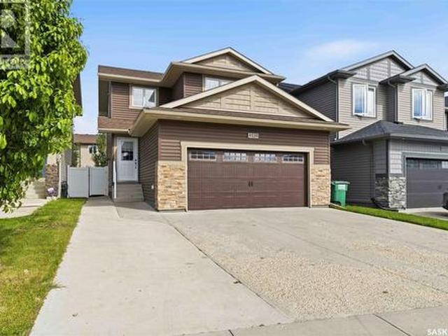 House for sale in Saskatoon, Saskatchewan