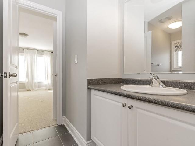 Apartment for rent in Georgina, Ontario