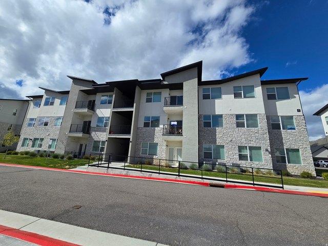 Condo for sale in Cache, Utah