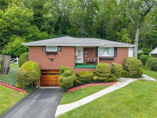 House for sale in Derry, Pennsylvania