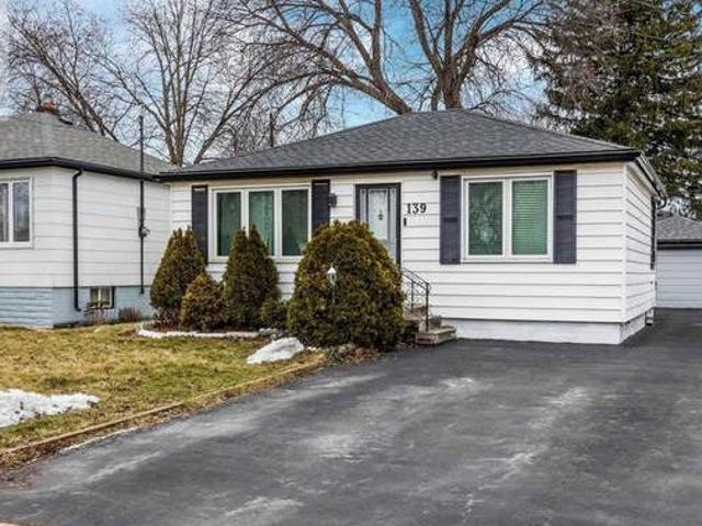 House for sale in Ancaster, Ontario