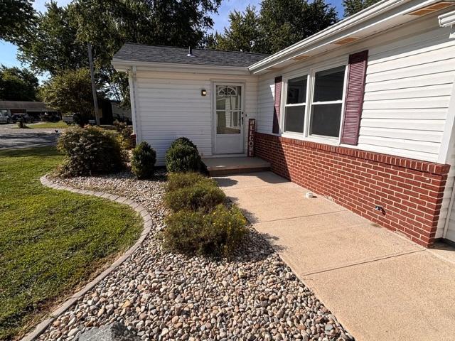 House for sale in Kell, Illinois