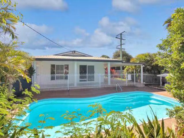 House for rent in Hermit Park, Queensland