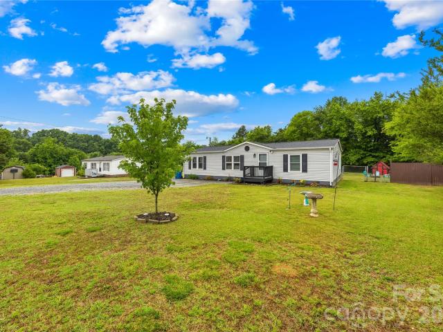 House for sale in Troutman, North Carolina