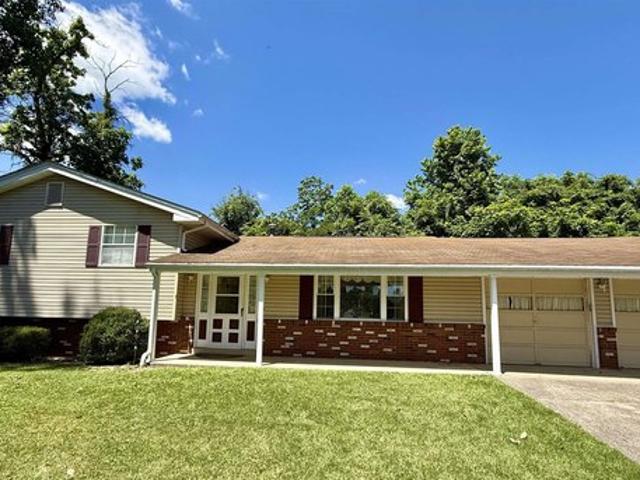 House for sale in Fairmont, West Virginia