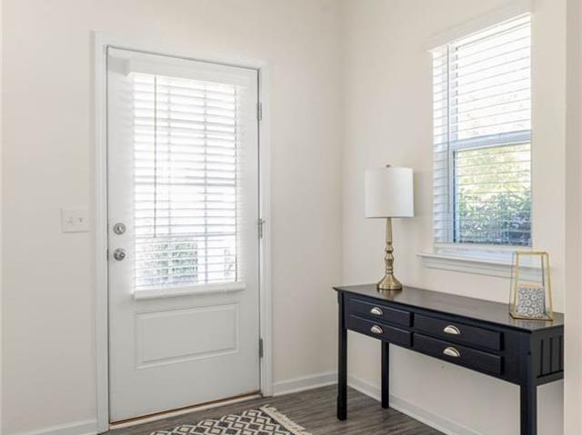 Townhouse for sale in Univeter, Canton