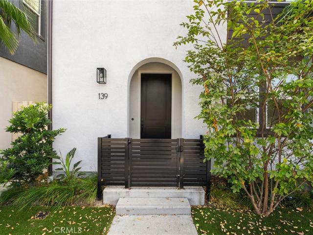 House for sale in Tustin, California