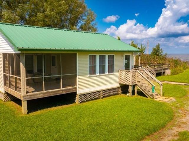 House for sale in Columbia, North Carolina