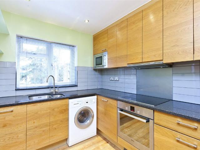 Apartment for rent in Surbiton, Greater London