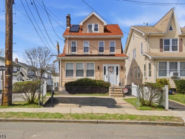House for sale in Irvington, New Jersey