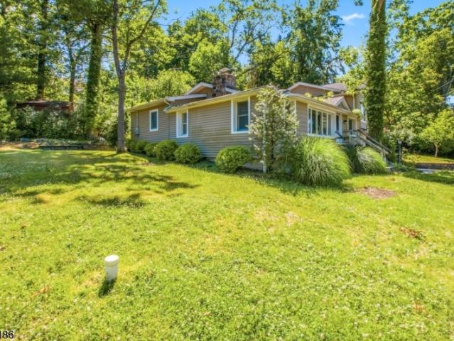 House for sale in Passaic, New Jersey