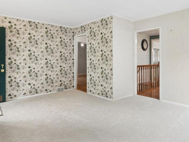 House for sale in Barrington, Lake County