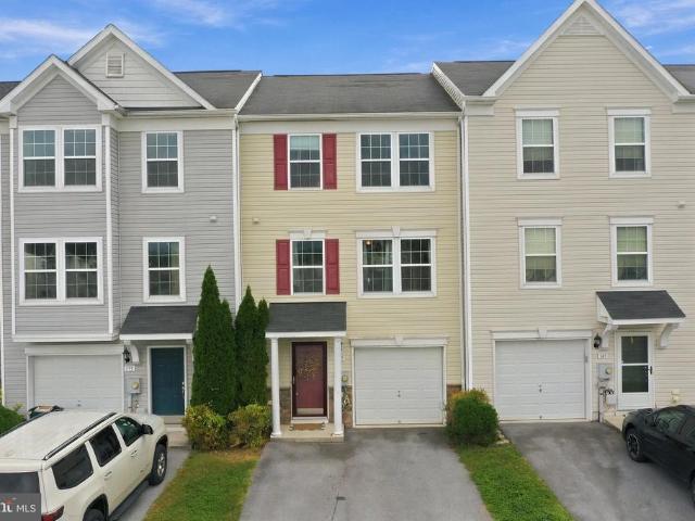 Townhouse for sale in Manor Park, Martinsburg