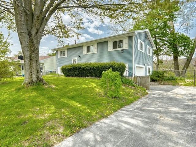 House for sale in Henrietta, New York
