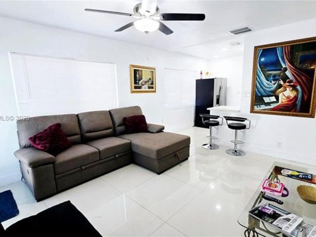 House for sale in Dania, Florida