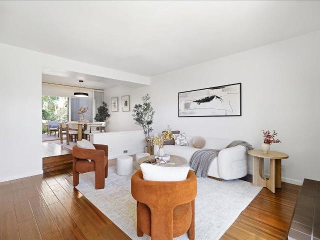 Townhouse for sale in Castro City, Mountain View
