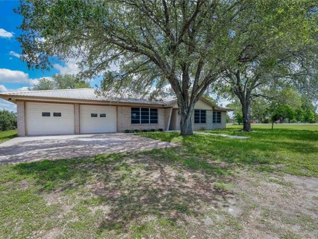 Farm for sale in Warda, Texas