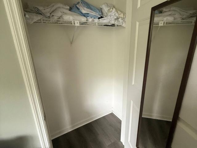 Condo for sale in Davis Estates, Athens