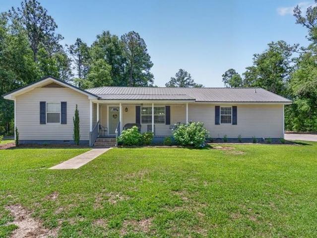 House for sale in Nicholls, Georgia