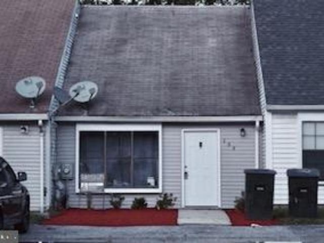 Townhouse for sale in Delaware