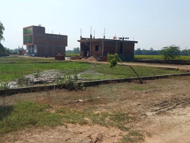 Land for sale in Zirakpur, Punjab