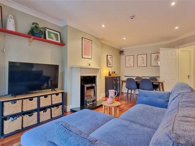 Apartment for sale in Dublin 18, North Tipperary