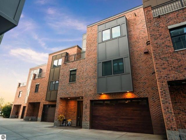 Townhouse for sale in Traverse City, Michigan