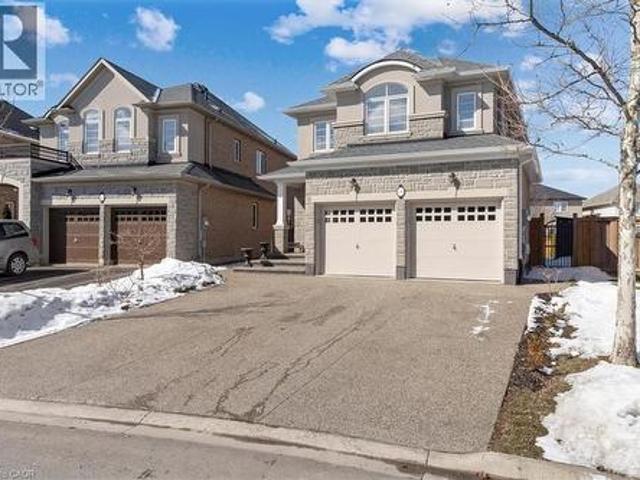 House for sale in Ancaster, Ontario
