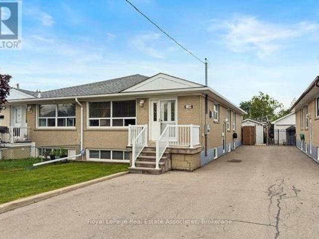 House for sale in Georgina, Ontario