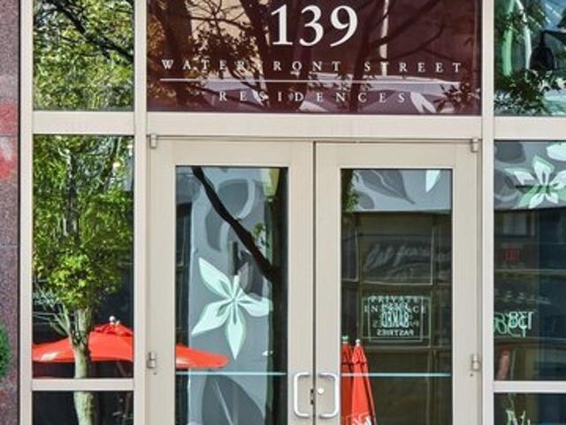 Condo for sale in Oxon Hill, Prince George's County