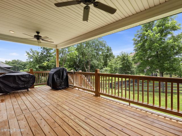 House for sale in Mount Washington, Kentucky