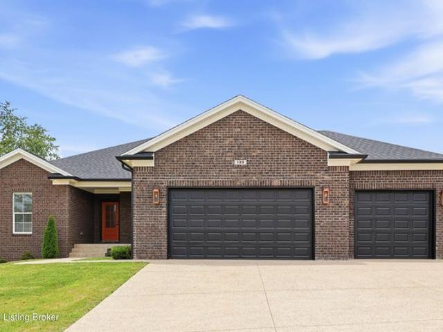 House for sale in Mount Washington, Kentucky